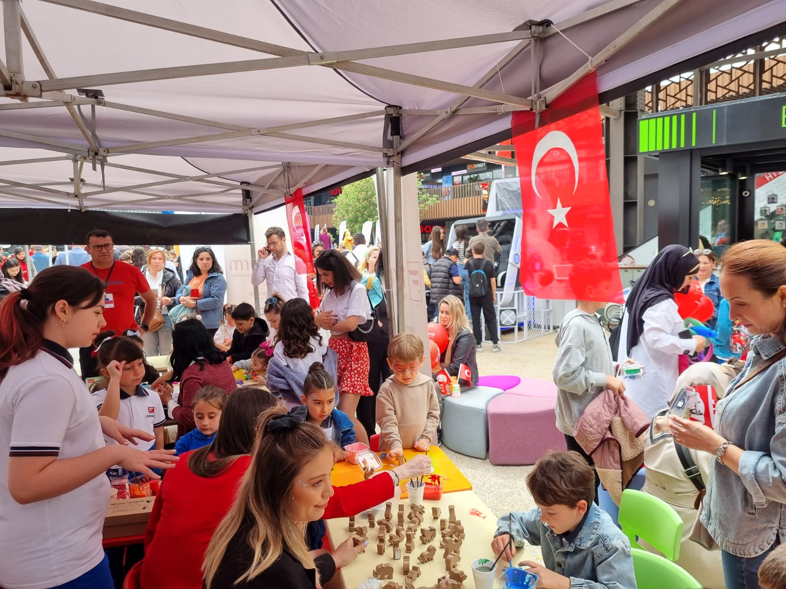 23 Nisan Ulusal Egemenlik ve Çocuk Bayramı'nı Coşkuyla Kutladık